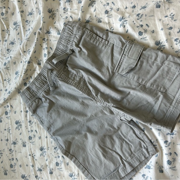 selling 14 items! boys clothes, meant for 6-10 yr olds! - Picture 12 of 14